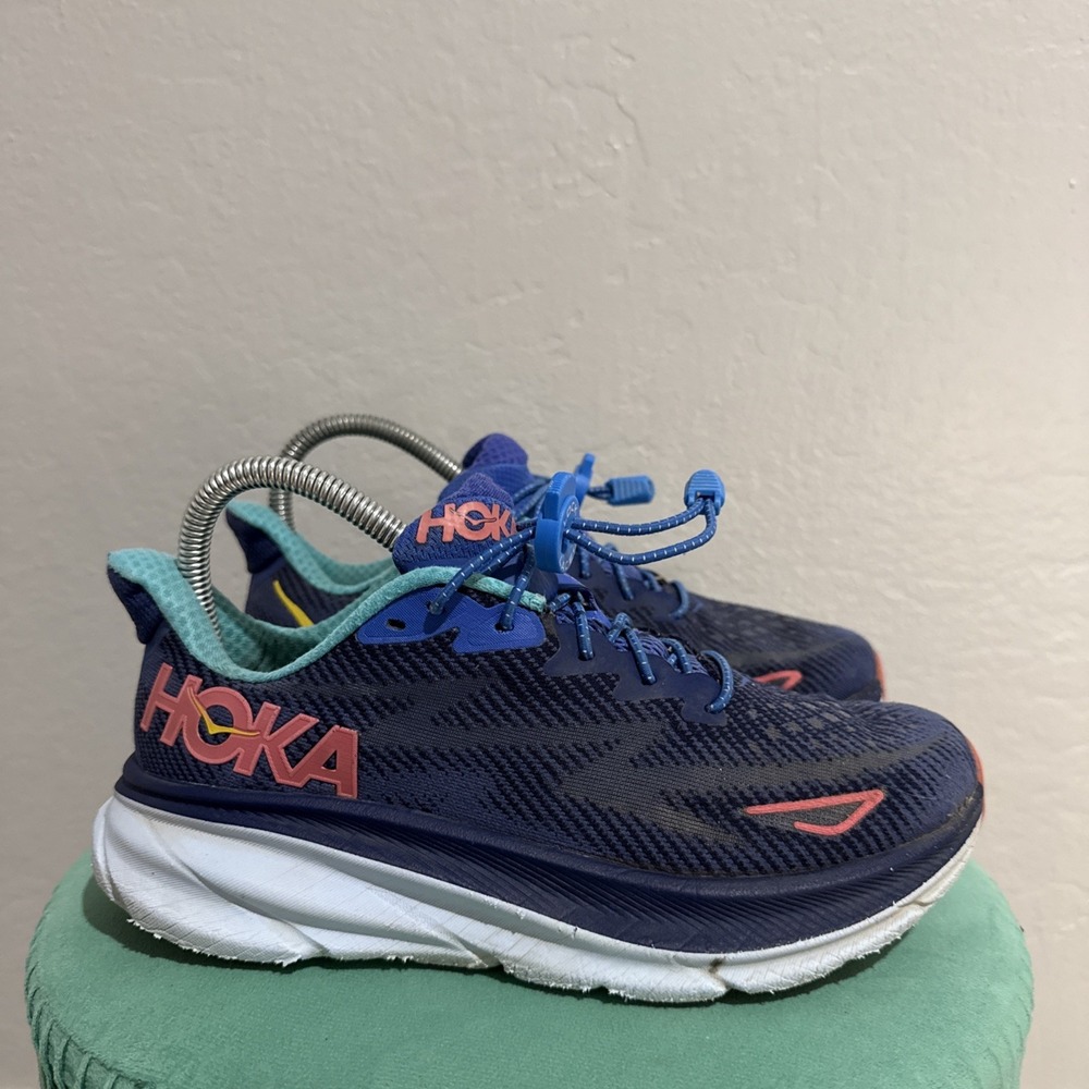 Hoka One One Clifton 9 Women's Size 6 B Bellwether Blue Running Shoes 1127896